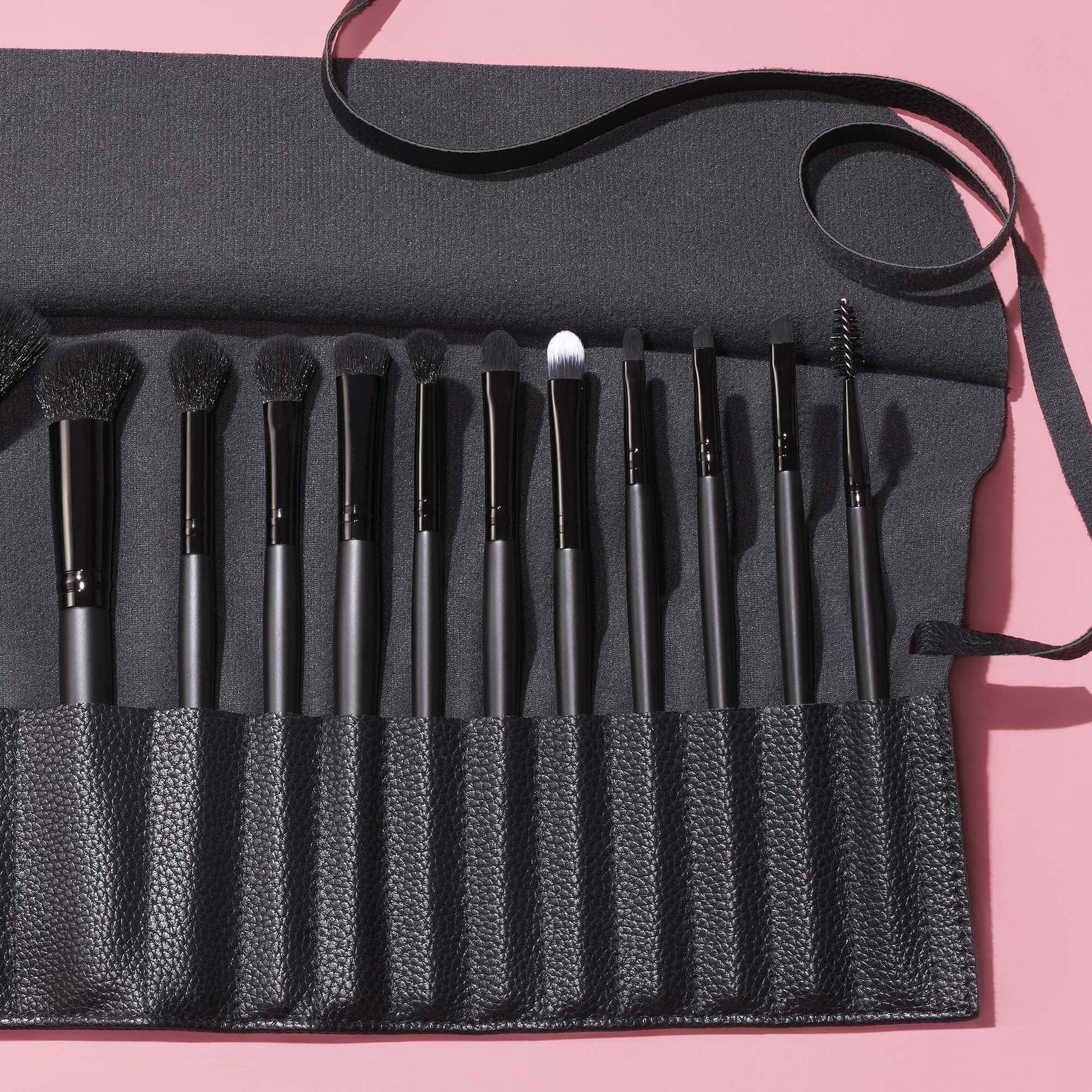 17-piece-ultimate-makeup-brush-set-and-travel-roll-p6 042423_UltBrushSet_V2_Main-2_IGF_carousel2.jpg