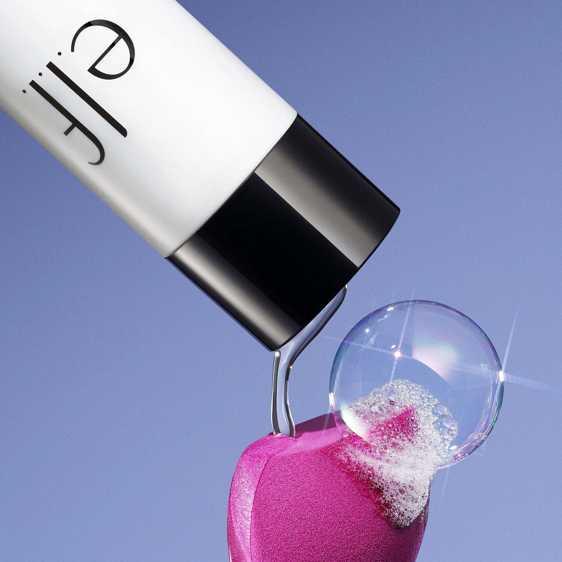 clean-queen-liquid-brush-and-sponge-cleaner-b9 111124_elf_CleanQueen_Tools_0032_MAIN-HELICON_358_w2QC_IGF.jpg