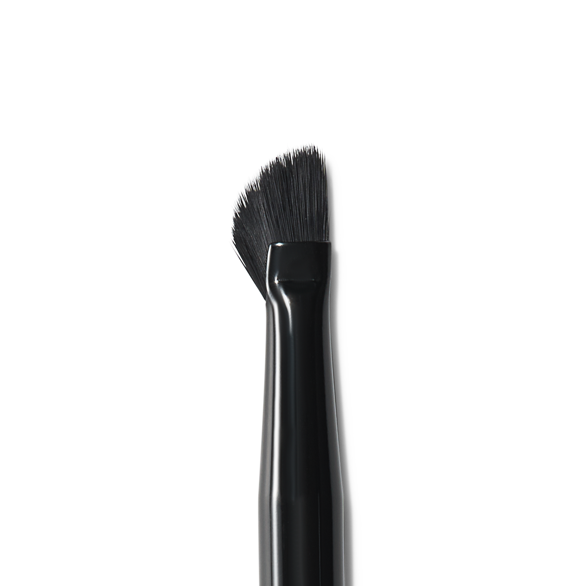 wing-it-liner-brush-g9 84091_MACRO_R.png