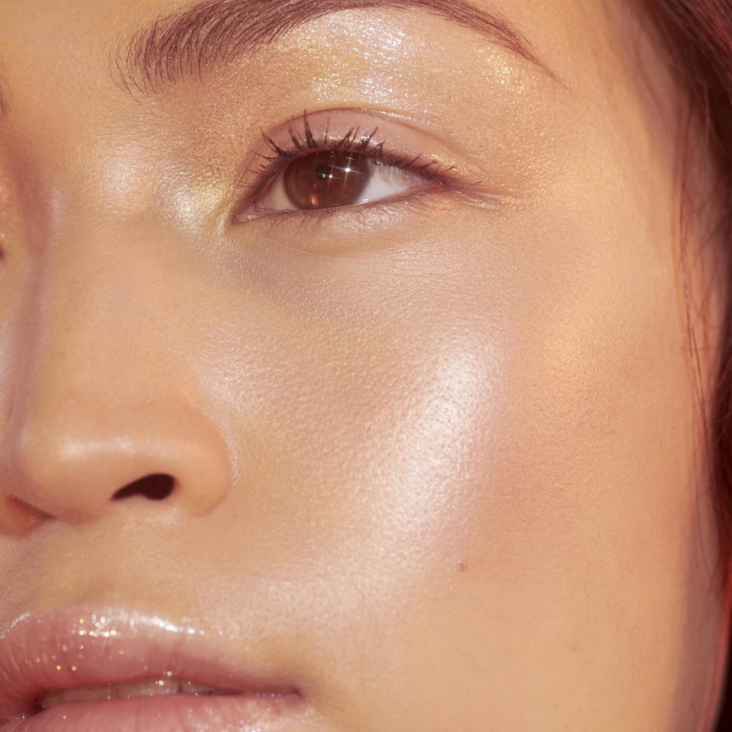 highlighter-brush-o6 crystal_OM_Jacqueline_782_square.jpg